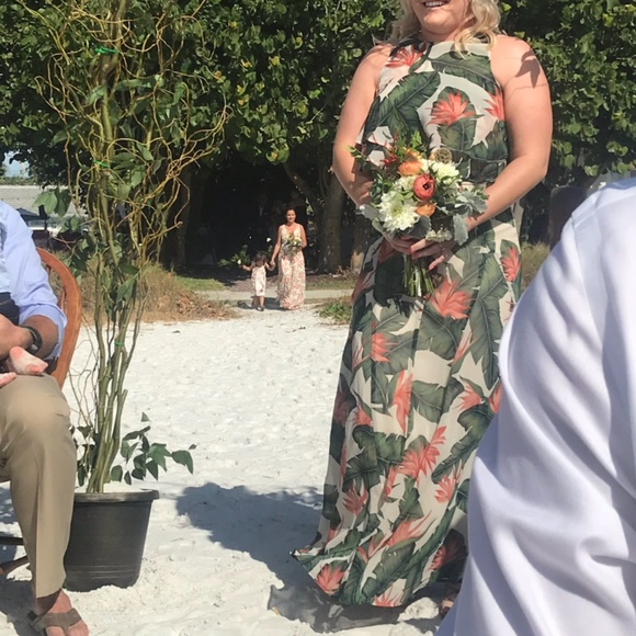 Show Me Your Mumu Paradise Found Maxi Crop Set Medium - Picture 3 of 3